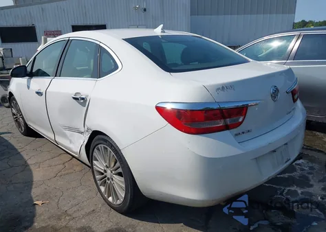 2014 Buick Verano z USA, uszkodzony, nr VIN 1G4PP5SK3E4136530